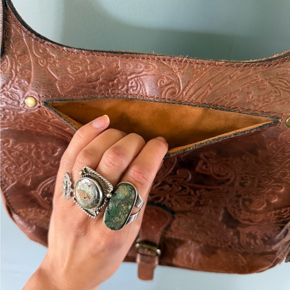 Patricia Nash Tooling Italian Leather Crossbody saddle bag purse - Picture 7 of 13